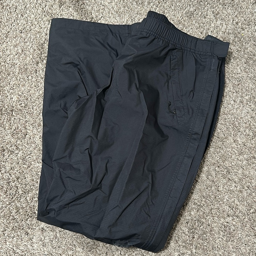 REI fullzip rain pants